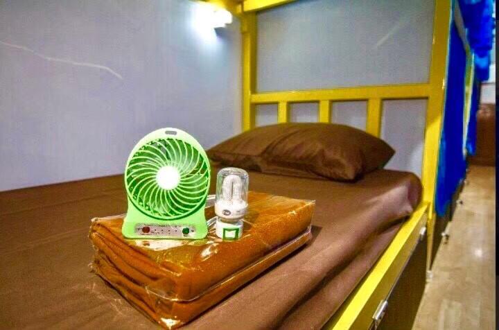 Vr Hostel สะพานควาย Bangkok Dış mekan fotoğraf