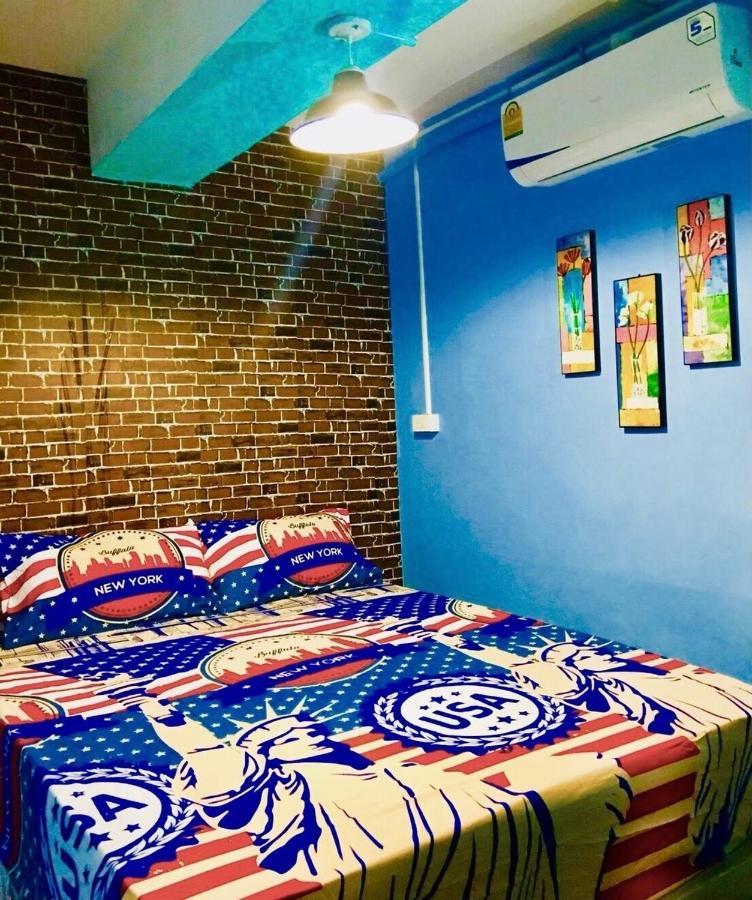 Vr Hostel สะพานควาย Bangkok Dış mekan fotoğraf
